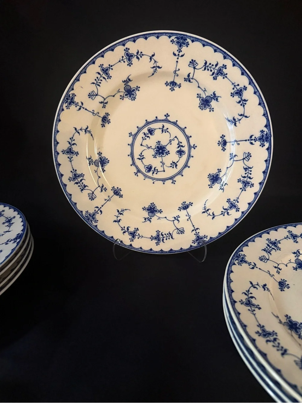 Marita Blue Delft - 8 Dinner Plates